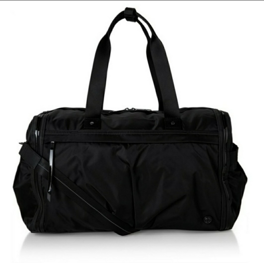 Lululemon Urban Warrior black bag